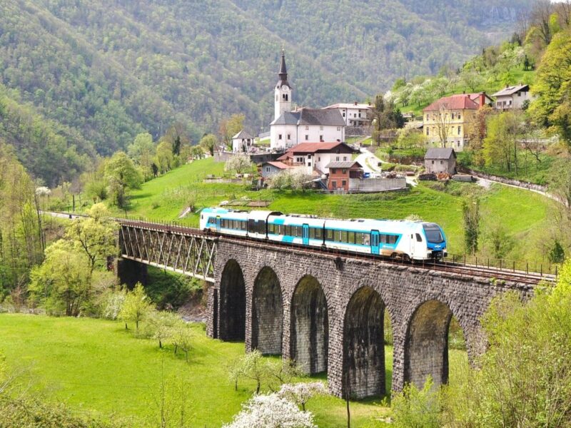VABILO K SODELOVANJU NA FOTOGRAFSKEM NATEČAJU OB 120-LETNICI BOHINJSKE PROGE